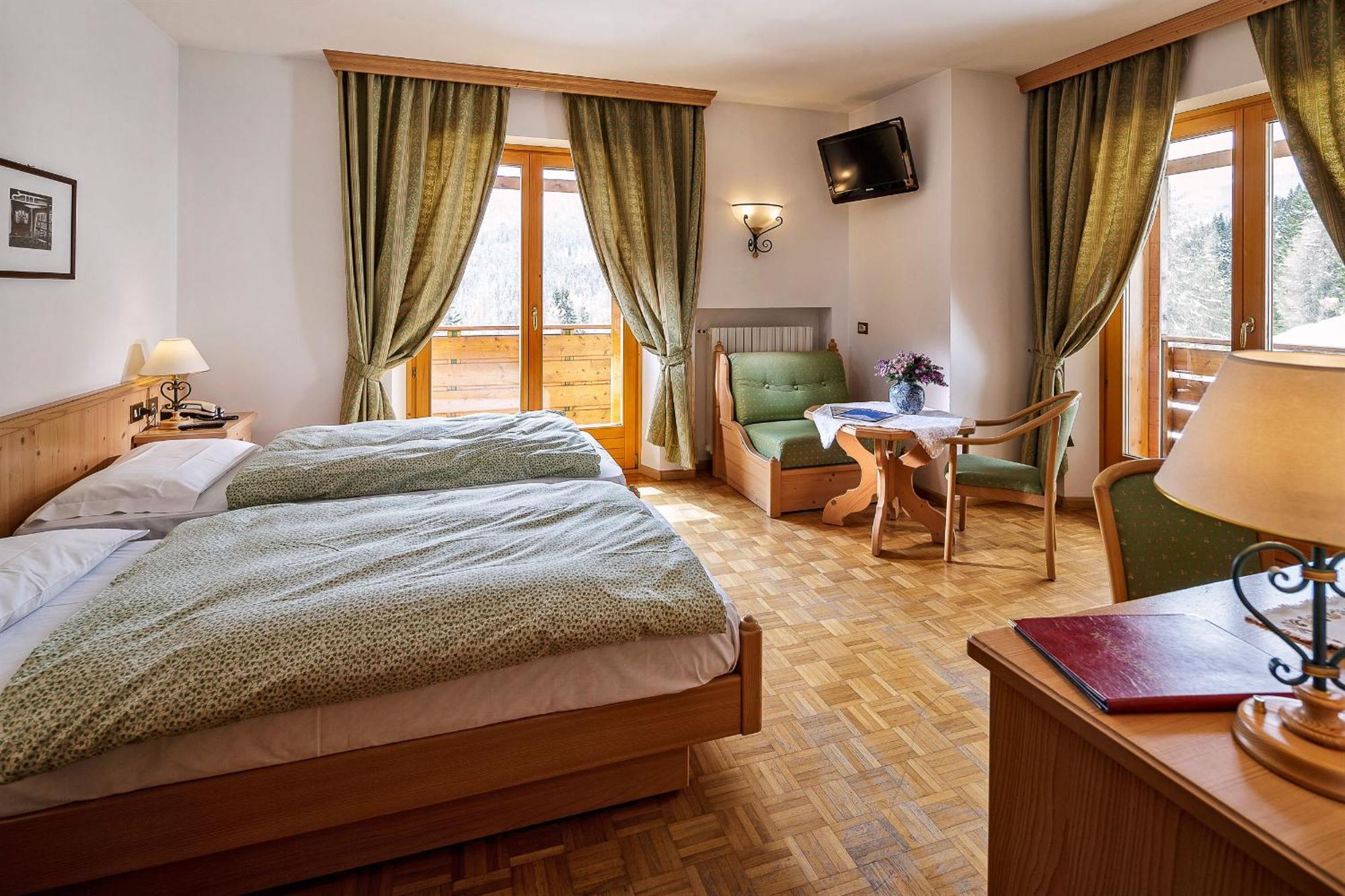 Hotel Piccolo Pocol Cortina dʼAmpezzo Eksteriør bilde