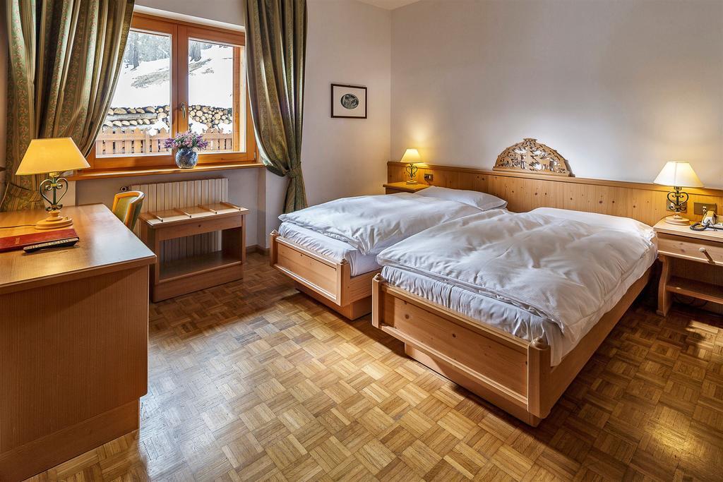 Hotel Piccolo Pocol Cortina dʼAmpezzo Rom bilde