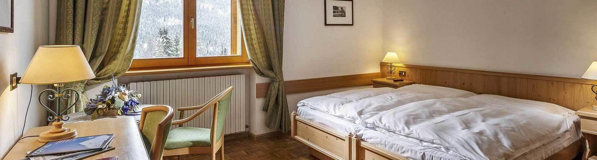 Hotel Piccolo Pocol Cortina dʼAmpezzo Eksteriør bilde