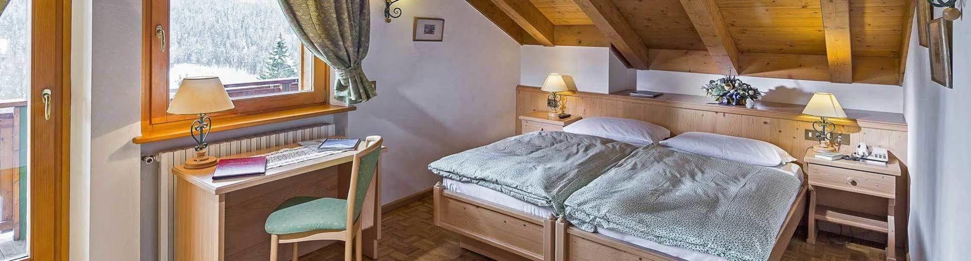 Hotel Piccolo Pocol Cortina dʼAmpezzo Eksteriør bilde